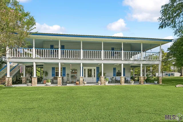 $385,000 | 32350 Burgess Road, Denham Springs, LA 70706