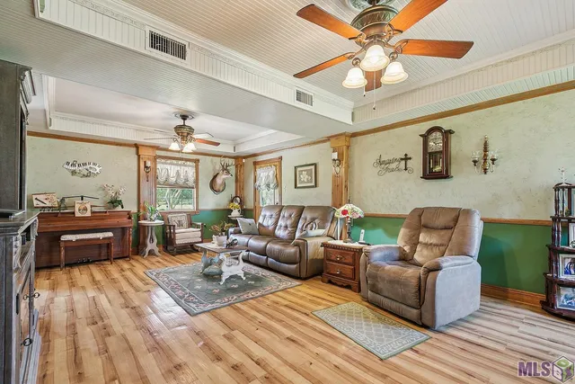$385,000 | 32350 Burgess Road, Denham Springs, LA 70706