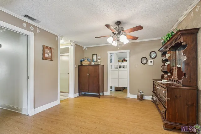 $385,000 | 32350 Burgess Road, Denham Springs, LA 70706