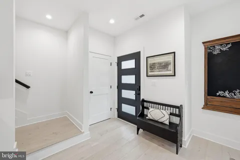 $1,215,000 | 1422 Howard Road, Annapolis, MD 21403