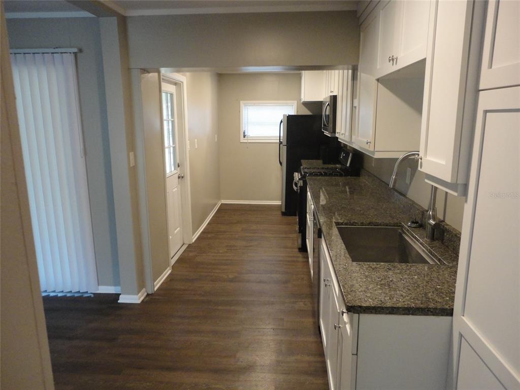 401 Northwest 36th Terrace Gainesville, FL 32607 - Photo 5 of 16