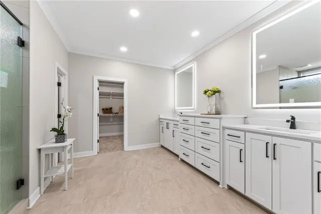 $1,695,000 | 8310 Northwest Forest Drive, Weatherby Lake, MO 64152