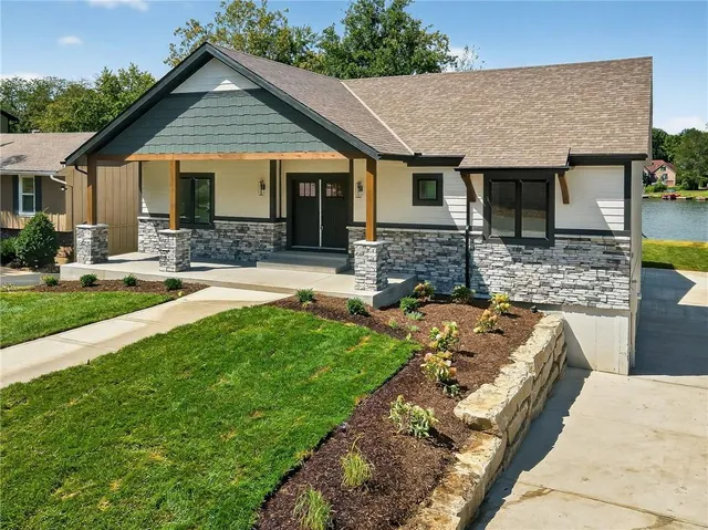 $1,695,000 | 8310 Northwest Forest Drive, Weatherby Lake, MO 64152