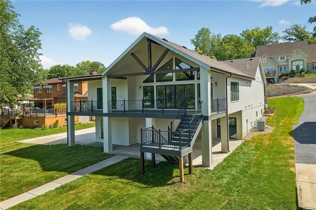 $1,695,000 | 8310 Northwest Forest Drive, Weatherby Lake, MO 64152