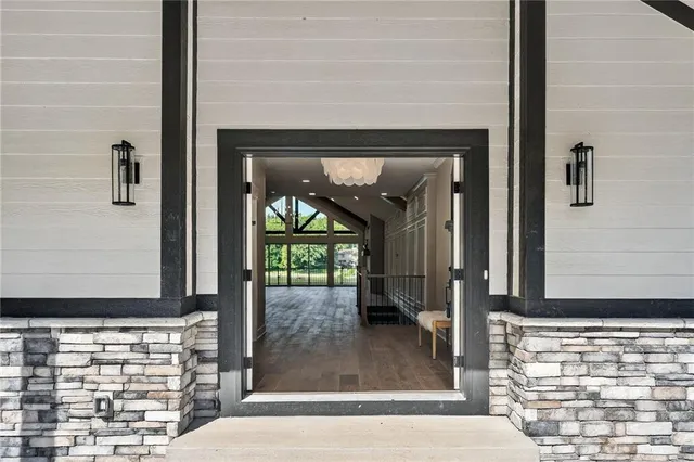 $1,695,000 | 8310 Northwest Forest Drive, Weatherby Lake, MO 64152