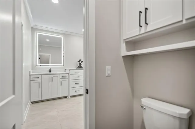 $1,695,000 | 8310 Northwest Forest Drive, Weatherby Lake, MO 64152