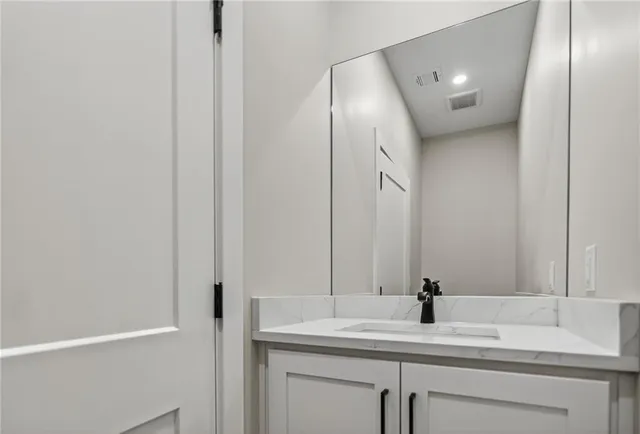 $1,695,000 | 8310 Northwest Forest Drive, Weatherby Lake, MO 64152