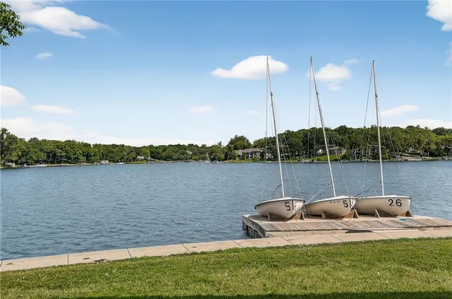 $1,695,000 | 8310 Northwest Forest Drive, Weatherby Lake, MO 64152