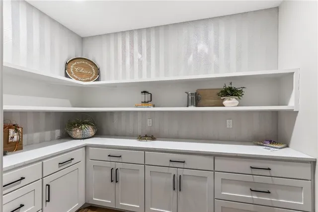 $1,695,000 | 8310 Northwest Forest Drive, Weatherby Lake, MO 64152