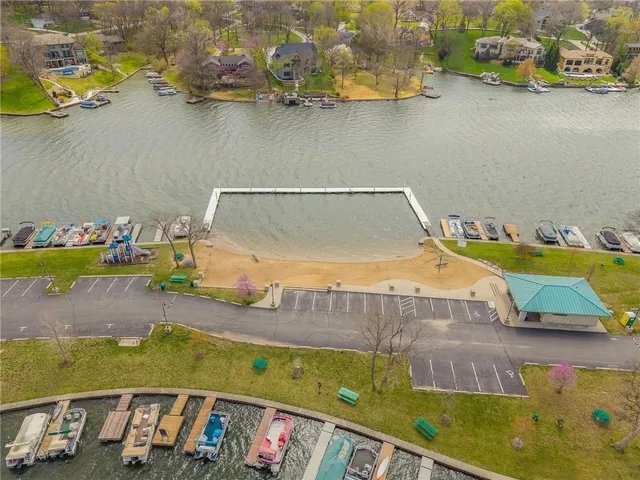 $1,695,000 | 8310 Northwest Forest Drive, Weatherby Lake, MO 64152