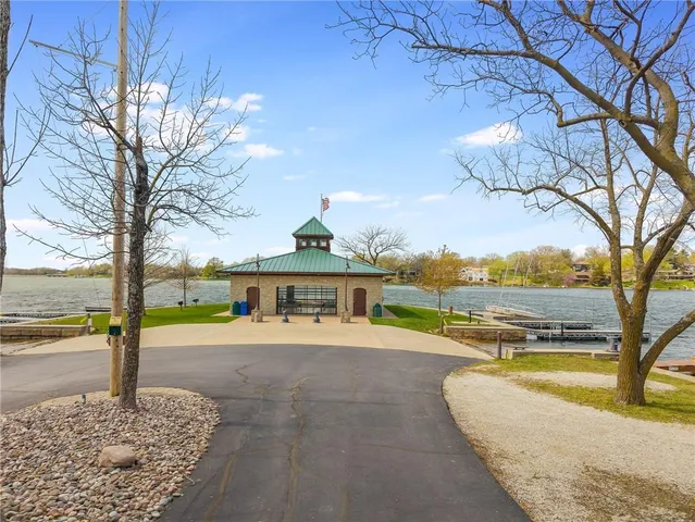 $1,695,000 | 8310 Northwest Forest Drive, Weatherby Lake, MO 64152