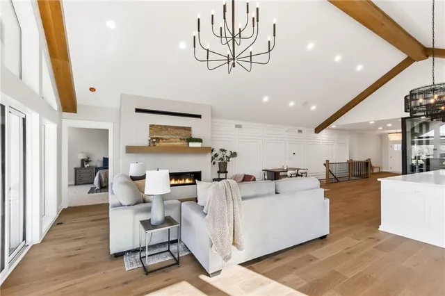 $1,695,000 | 8310 Northwest Forest Drive, Weatherby Lake, MO 64152