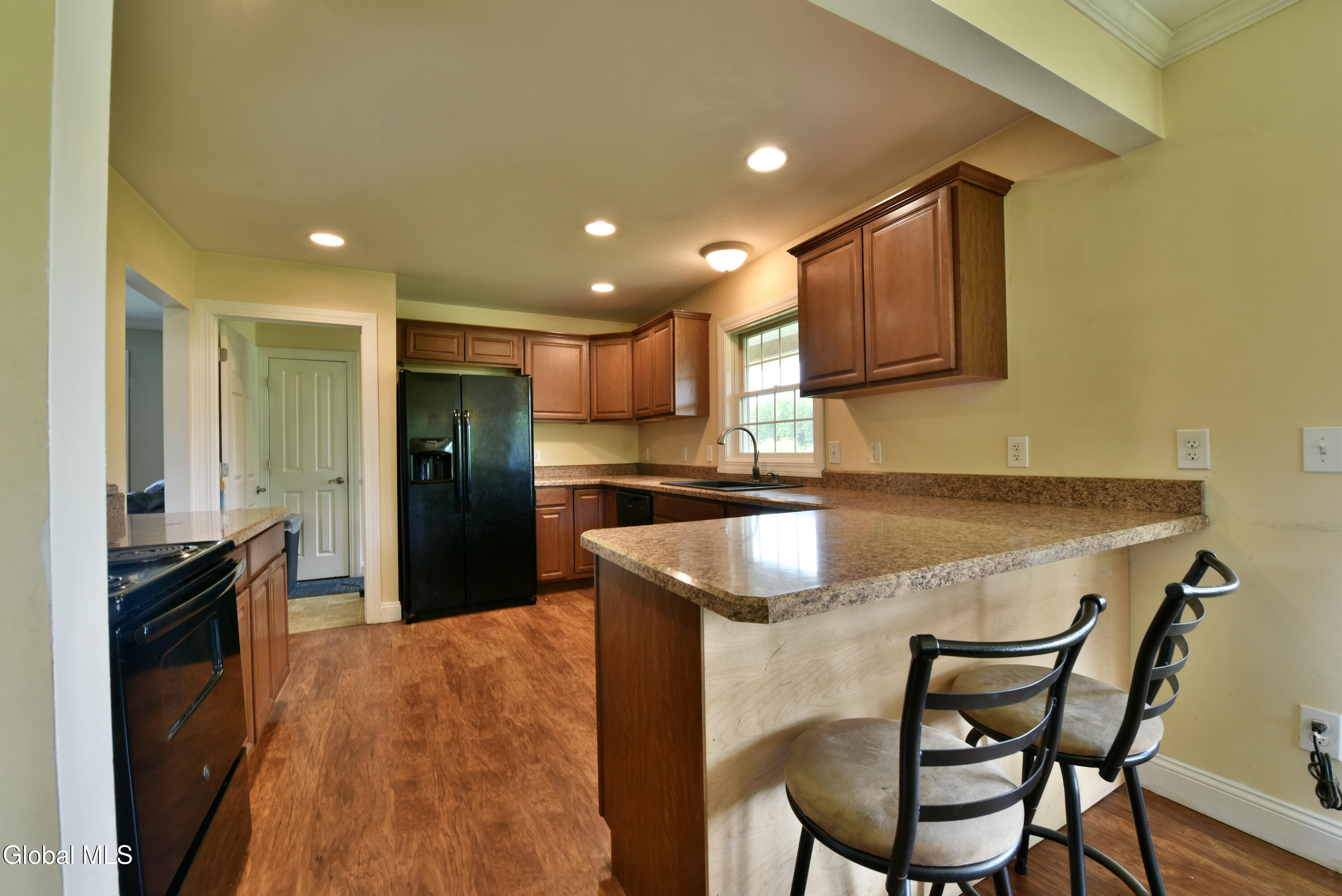 605 Plummer Road Ballston Spa, NY 12020 - Photo 17 of 64 Kitchen