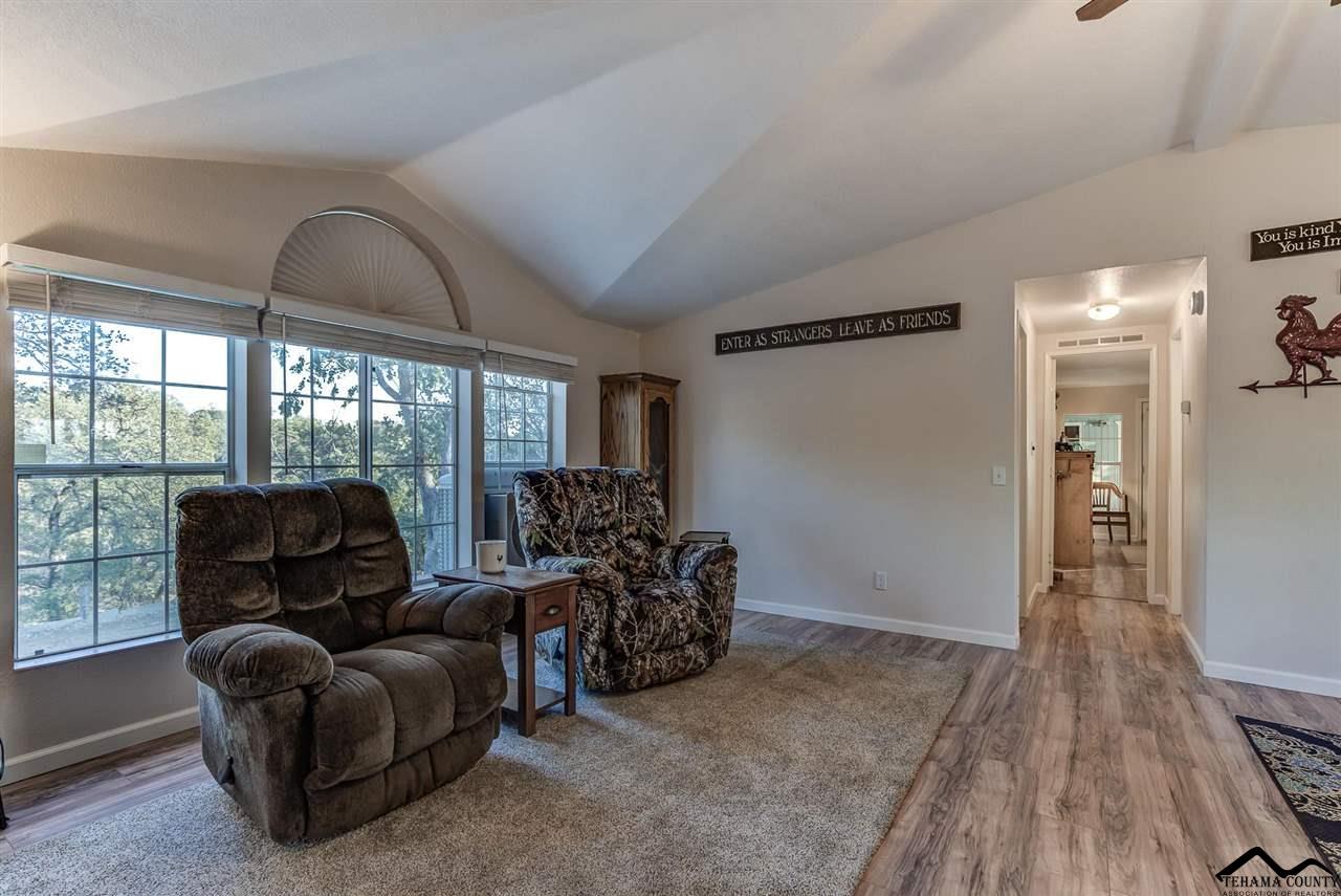 13325 Rd Runner Loop Red Bluff, CA 96080 - Photo 23 of 47