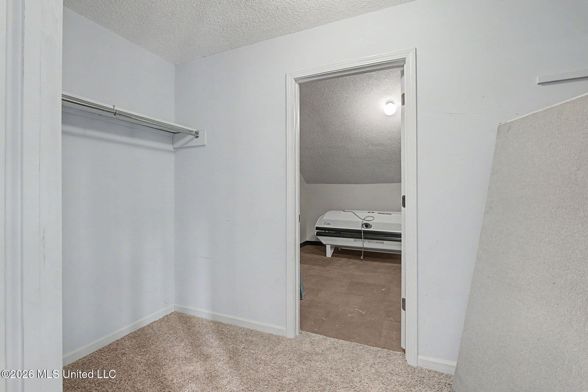 448 Oakley Road Senatobia, MS 38668 - Photo 40 of 61 Closet