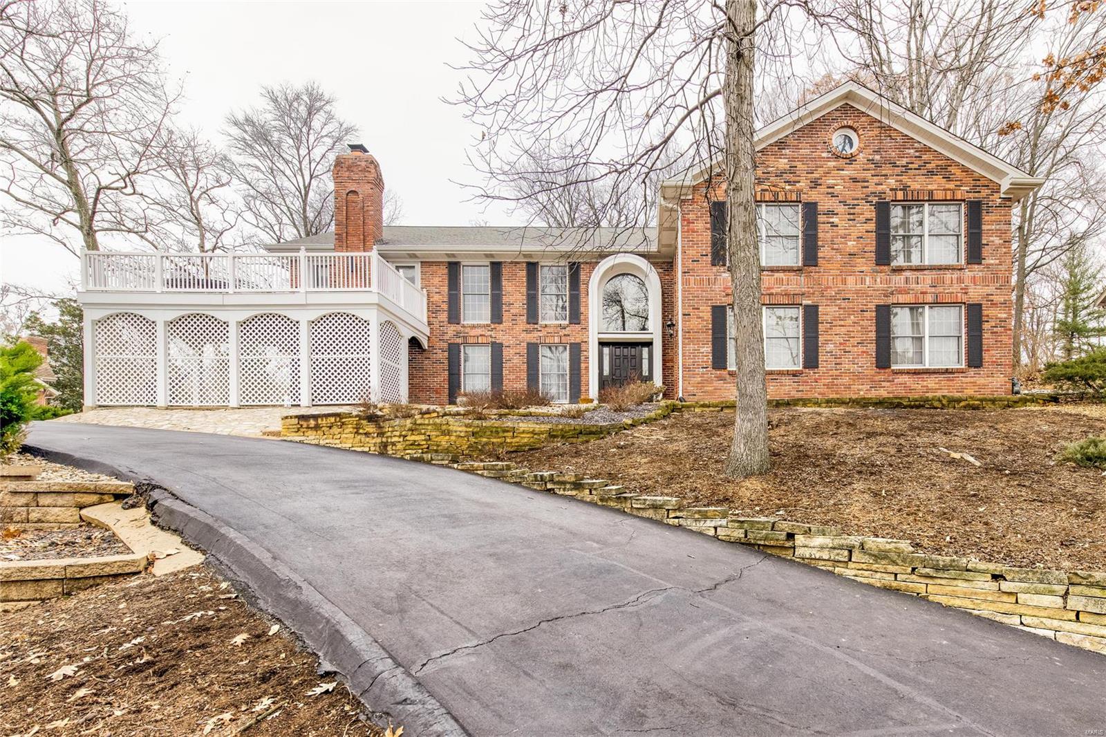 9779 Fall Ridge Trail St. Louis, MO 63127 - Photo 1 of 54 Gallery Image 1