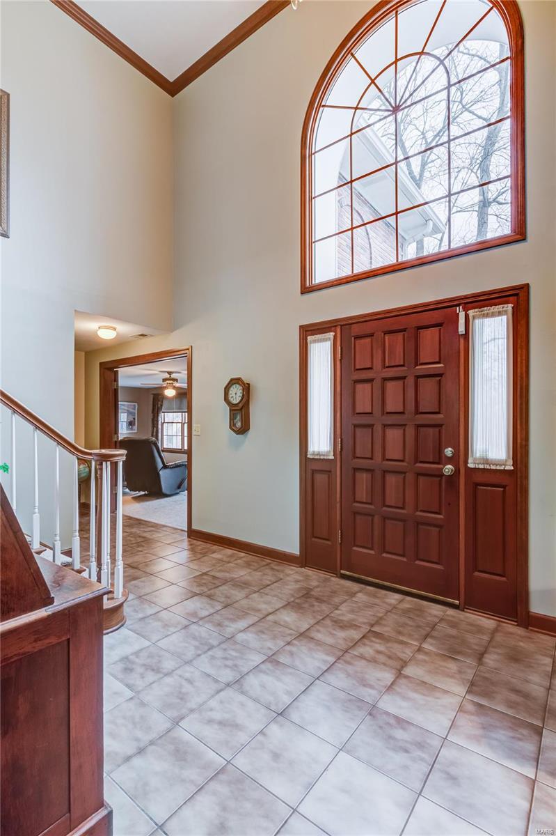 9779 Fall Ridge Trail St. Louis, MO 63127 - Photo 2 of 54 Gallery Image 2