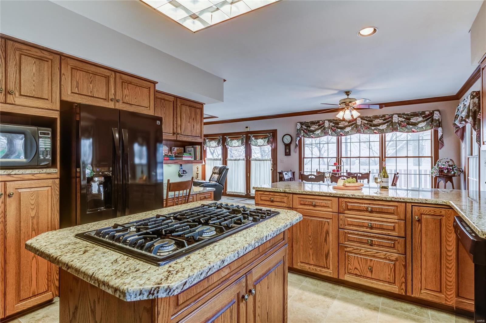 9779 Fall Ridge Trail St. Louis, MO 63127 - Photo 15 of 54 Gallery Image 15