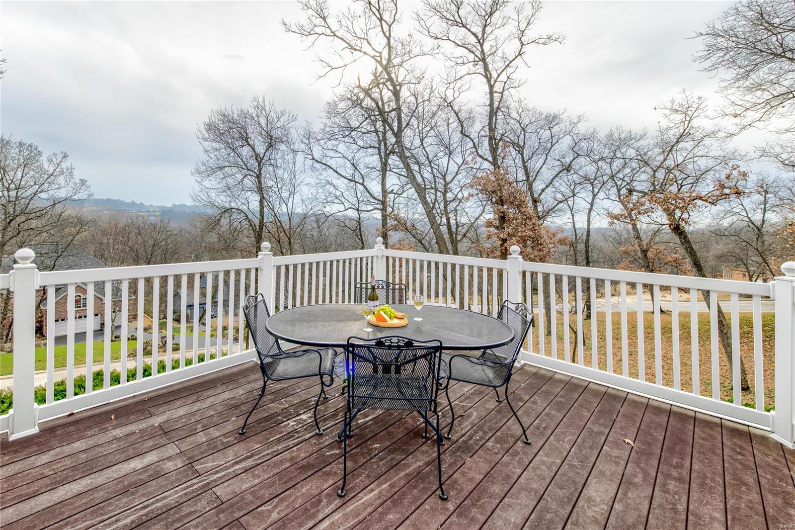 9779 Fall Ridge Trail St. Louis, MO 63127 - Photo 25 of 54 Gallery Image 25
