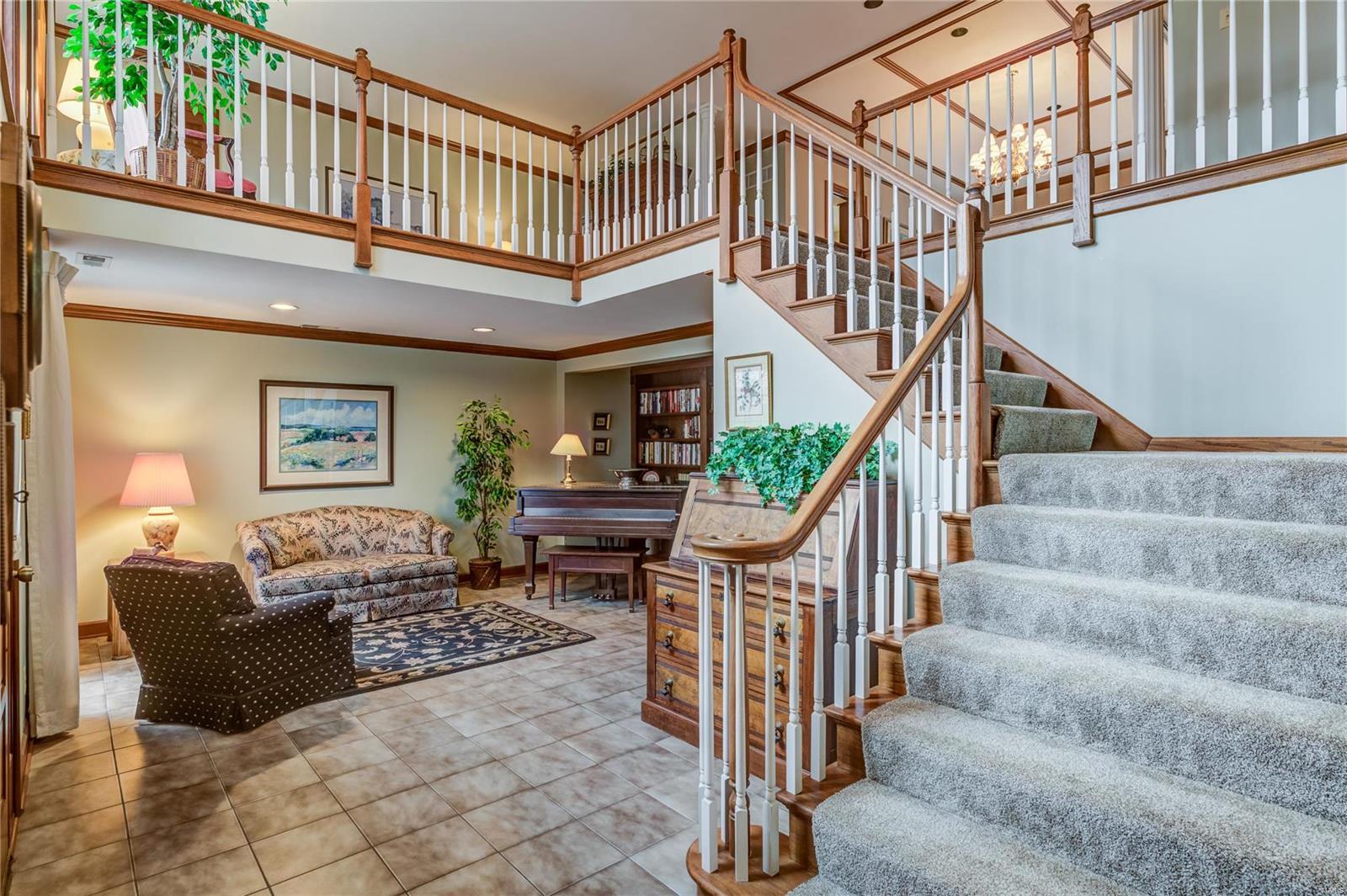 9779 Fall Ridge Trail St. Louis, MO 63127 - Photo 5 of 54 Gallery Image 5