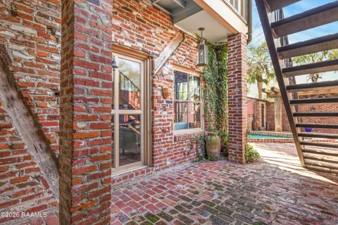 $515,000 | 12 Bayside Drive, Lafayette, LA 70508