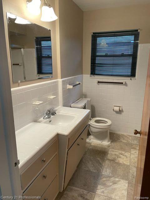 19636 Rensellor Street Livonia, MI 48152 - Photo 7 of 11 Gallery Image 7