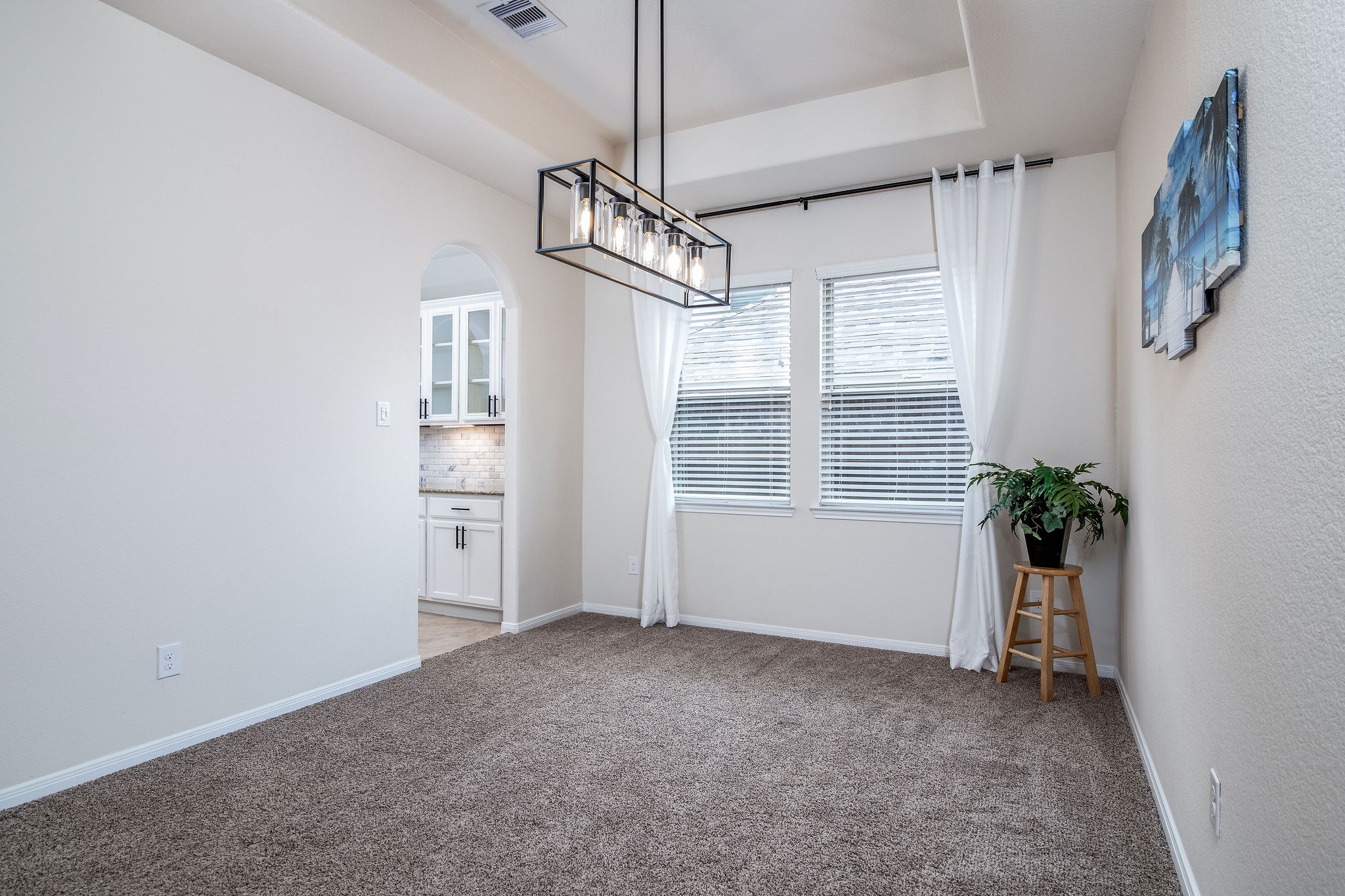 14014 Sand Ridge Crossing Conroe, TX 77384 - Photo 8 of 24 Formal dinning with upgraded light fixure!