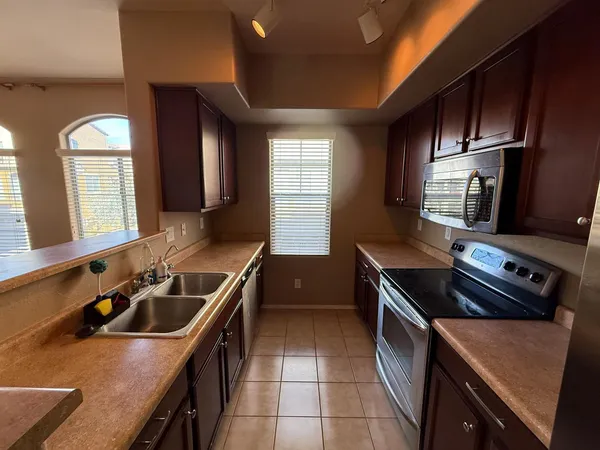 $2,295 | 900 South 94th Street, Unit 1089, Chandler, AZ 85224
