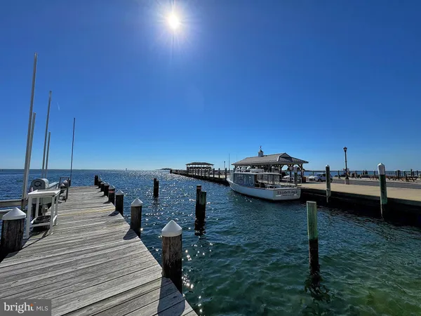 $189,000 | 1 Dock Street, Unit 304, Crisfield, MD 21817