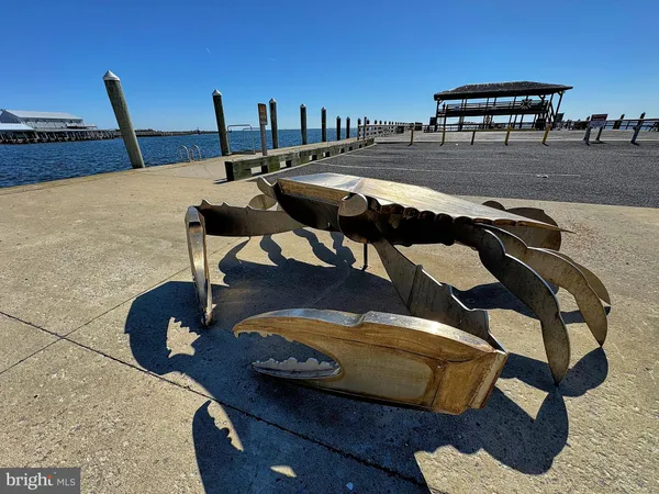 $189,000 | 1 Dock Street, Unit 304, Crisfield, MD 21817