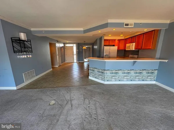 $189,000 | 1 Dock Street, Unit 304, Crisfield, MD 21817