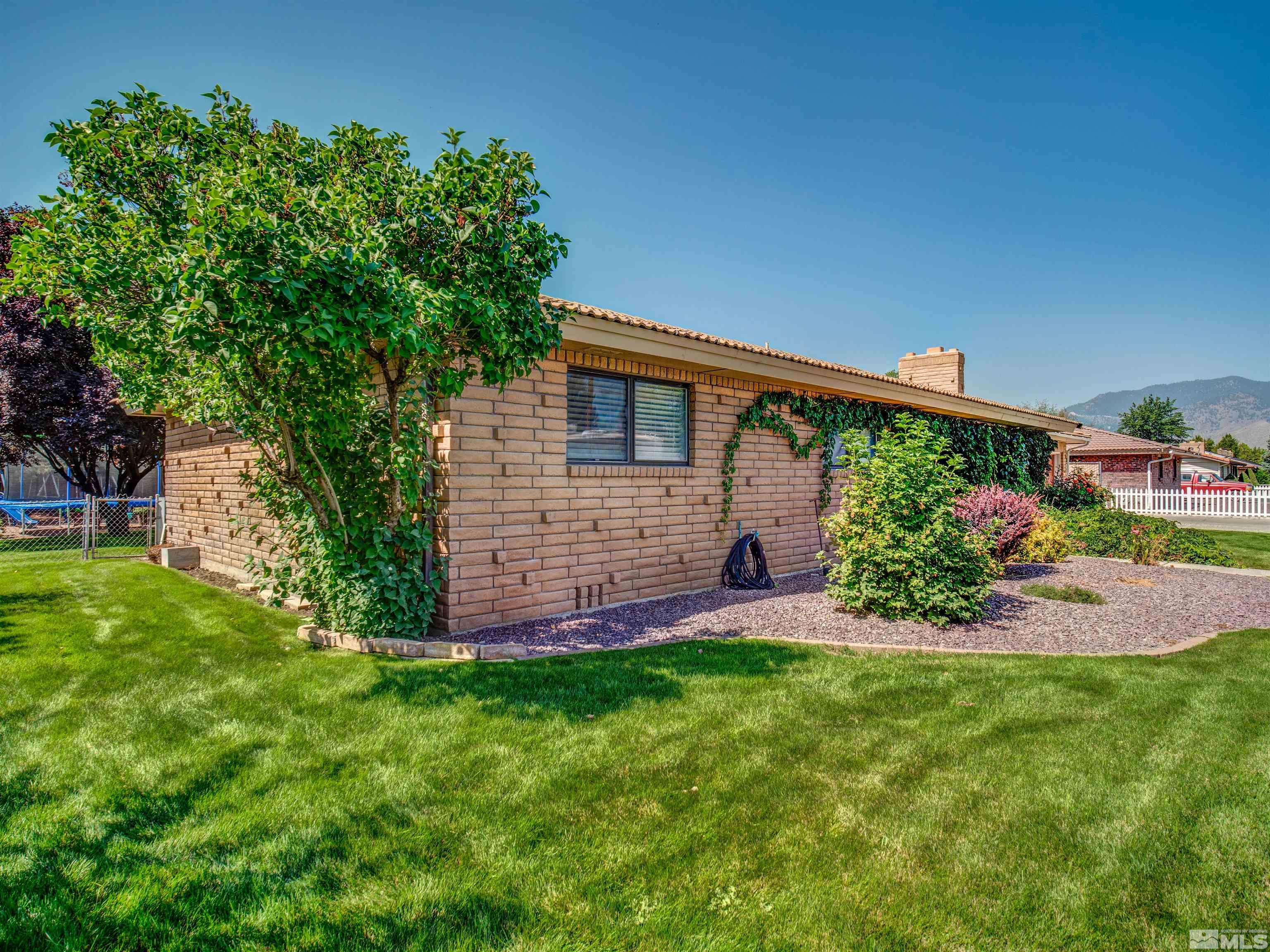 1672 County Road Minden, NV 89423 - Photo 5 of 19 Photo 5
