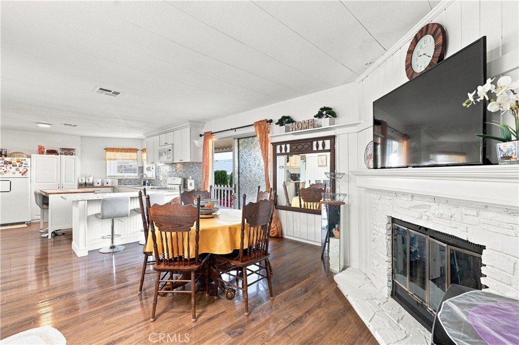 23301 Ridge Rte Drive, Unit 179 Laguna Hills, CA 92653 - Photo 14 of 30 Gallery Image 14