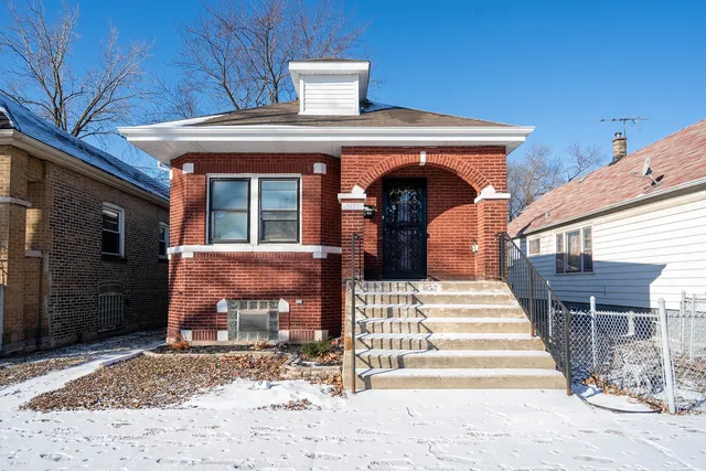 $259,500 | 9132 South Blackstone Avenue, Chicago, IL 60619