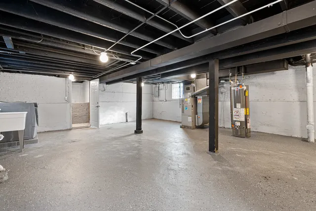 $259,500 | 9132 South Blackstone Avenue, Chicago, IL 60619