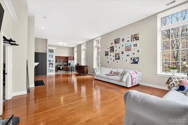 $189,900 | 1515 Lafayette Avenue, Unit 211, St. Louis, MO 63104