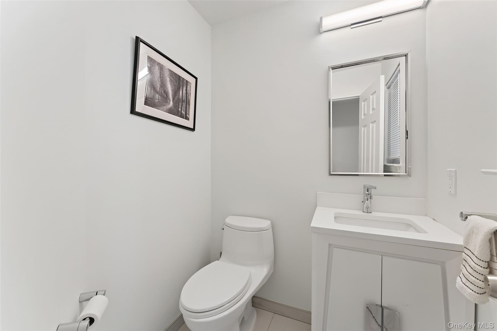 611 Pondside Drive White Plains, NY 10607 - Photo 9 of 40 renovated bathroom