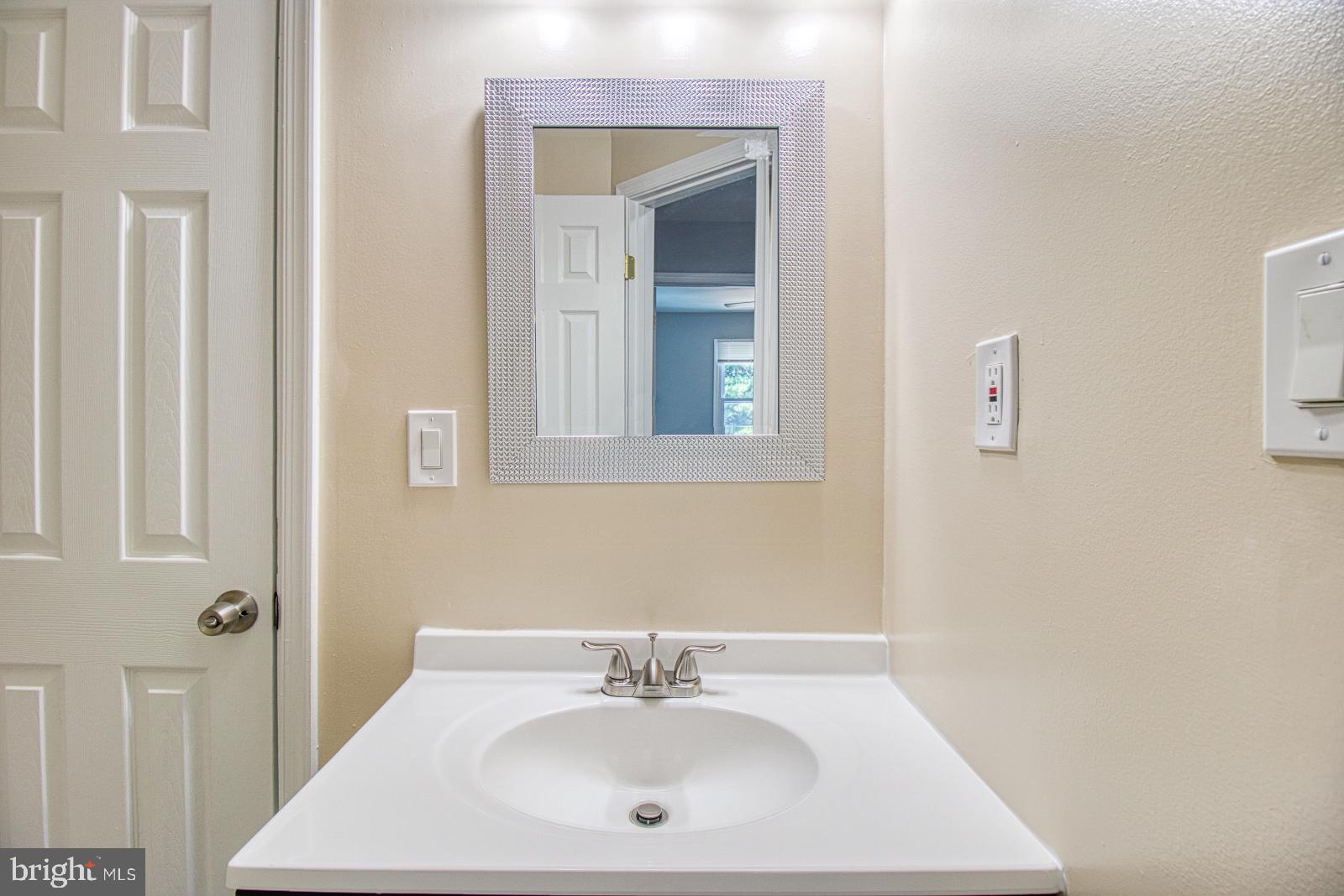 9346 Taney Road Manassas, VA 20110 - Photo 23 of 40 Gallery Image 23