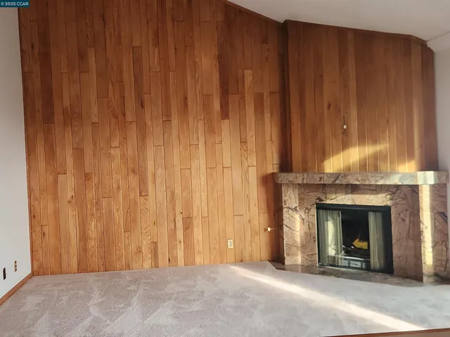 a view of a fireplace with entryway