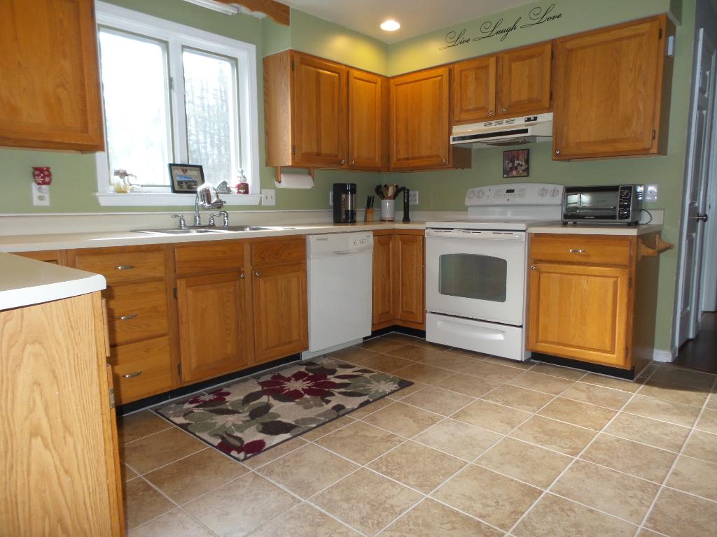 230 S Road Belmont, NH 03220 - Photo 6 of 21