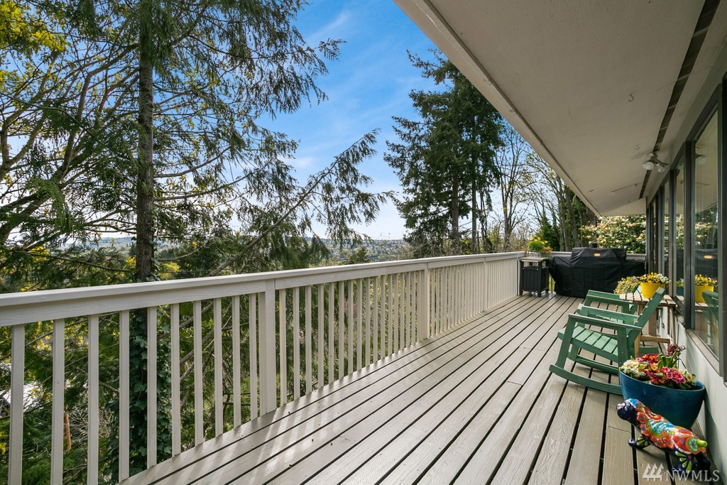 6921 South Langston Road Seattle, WA 98178 - Photo 11 of 35 Gallery Image 11