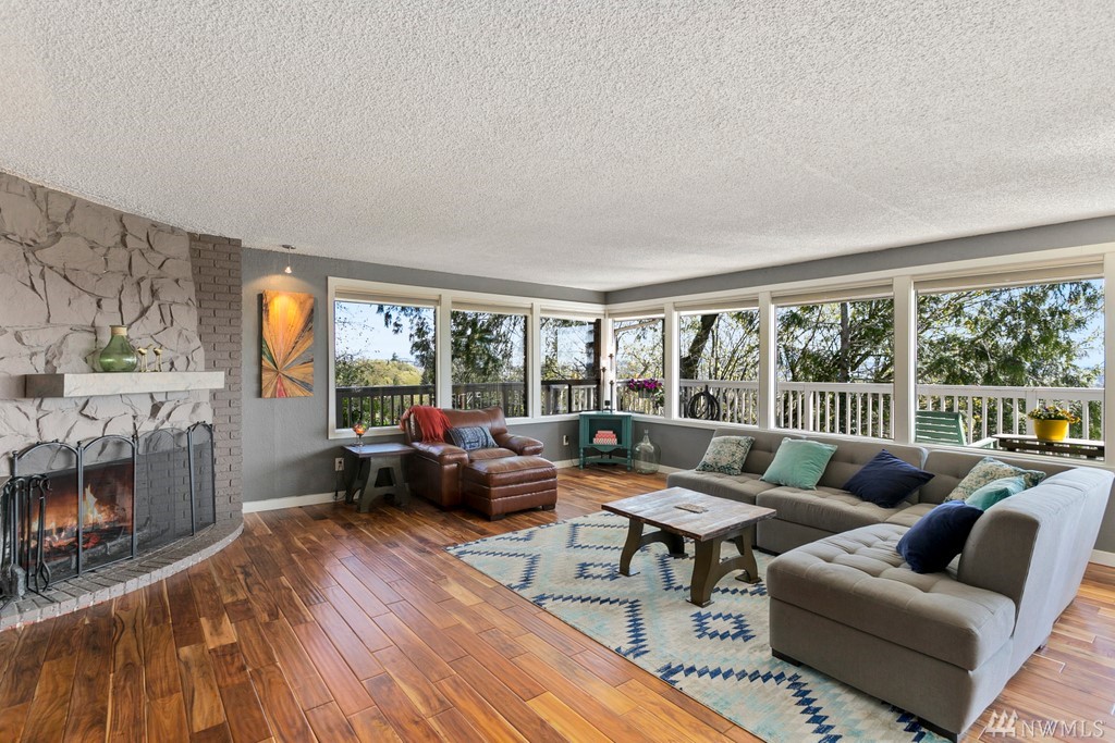 6921 South Langston Road Seattle, WA 98178 - Photo 3 of 35 Gallery Image 3