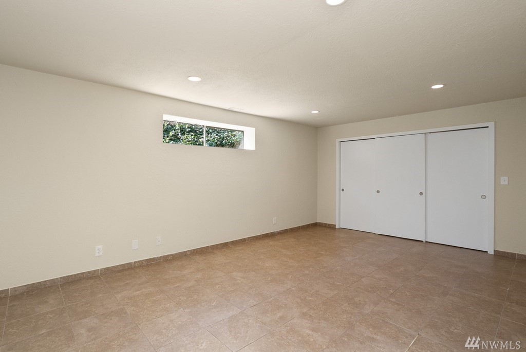6921 South Langston Road Seattle, WA 98178 - Photo 29 of 35 Gallery Image 29