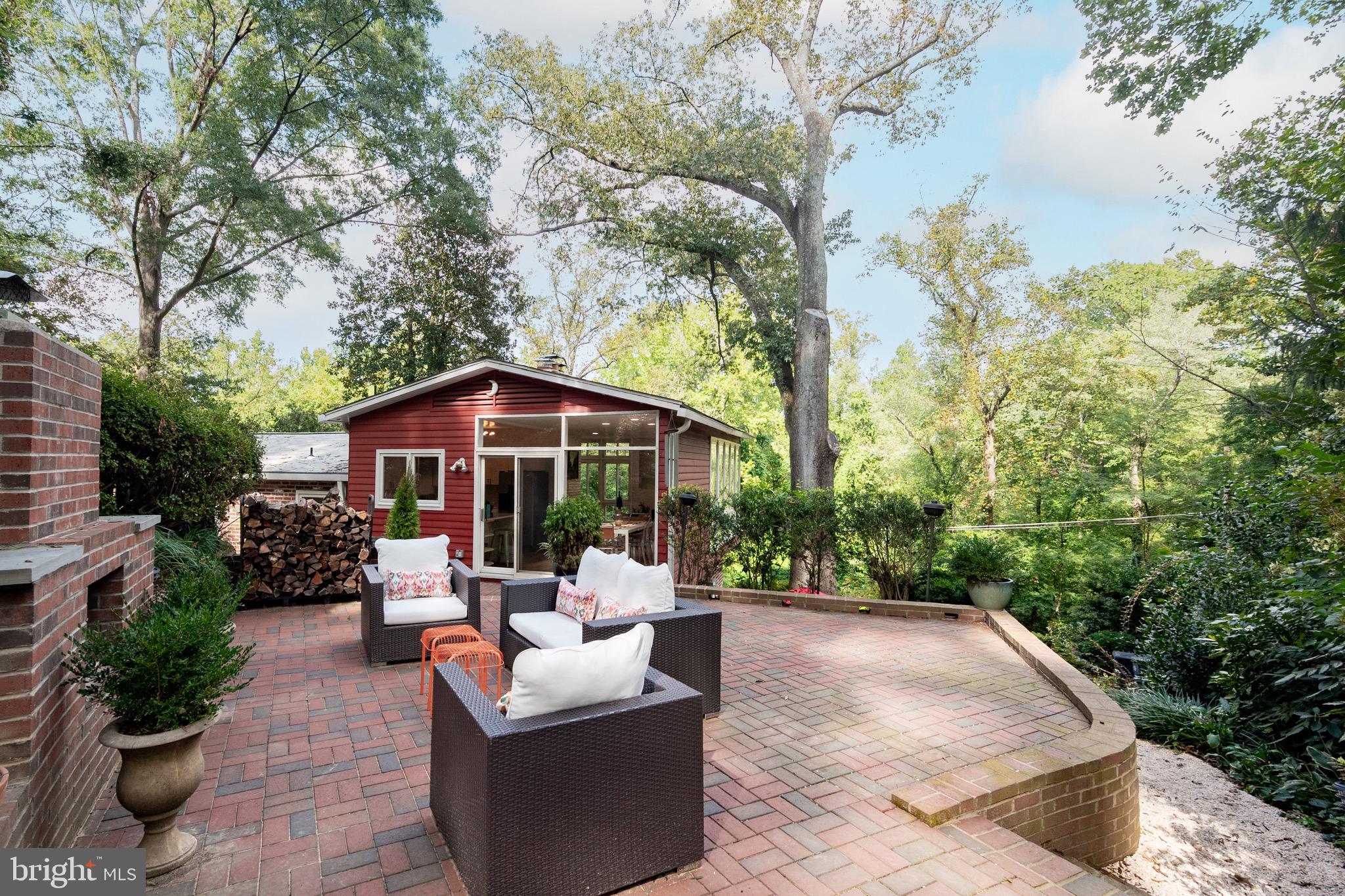7310 Rippon Road Alexandria, VA 22307 - Photo 44 of 54
