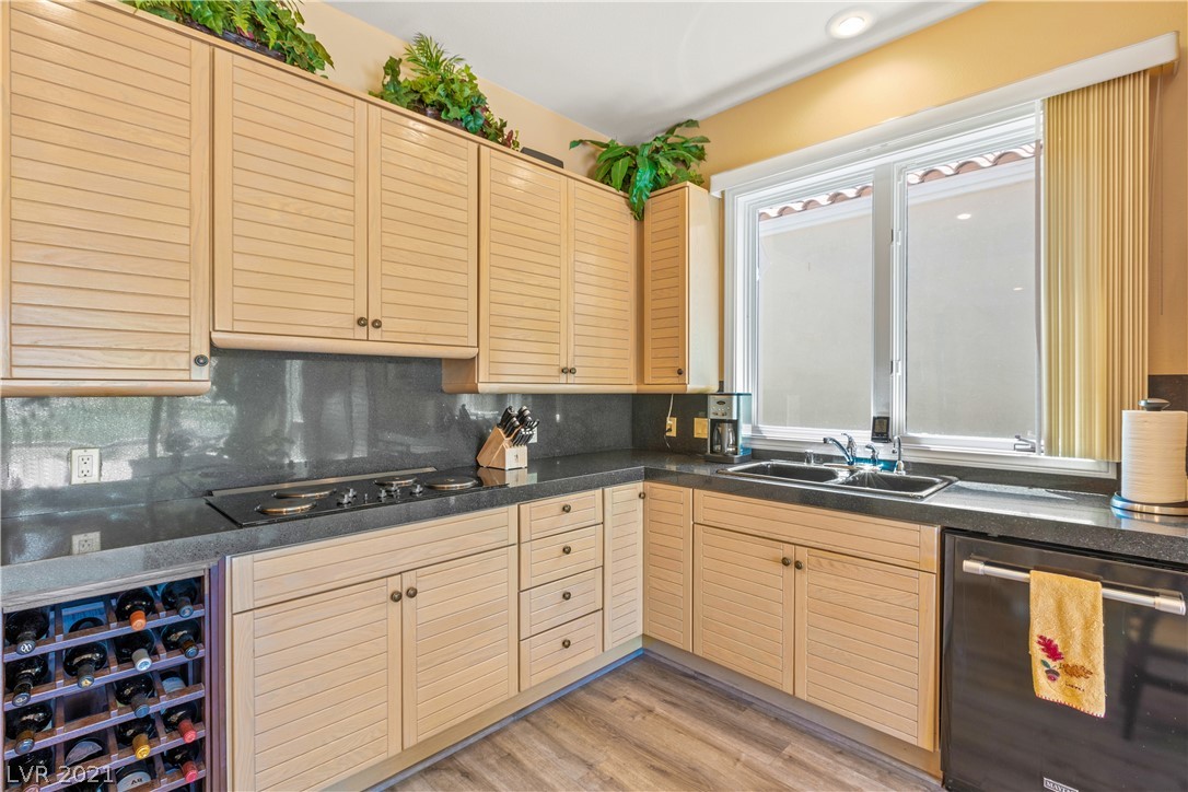 8340 Carmel Ridge Court Las Vegas, NV 89113 - Photo 14 of 42