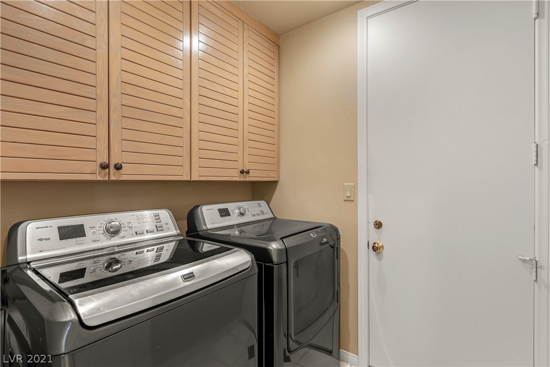 8340 Carmel Ridge Court Las Vegas, NV 89113 - Photo 15 of 42