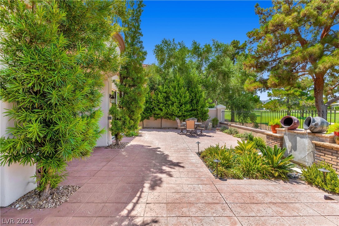 8340 Carmel Ridge Court Las Vegas, NV 89113 - Photo 30 of 42