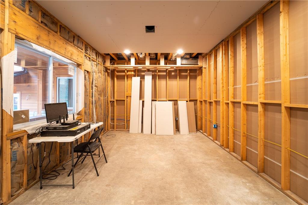 337 Chestnut Ridge Road Latrobe, PA 15650 - Photo 19 of 25 a very nice looking room with a large window