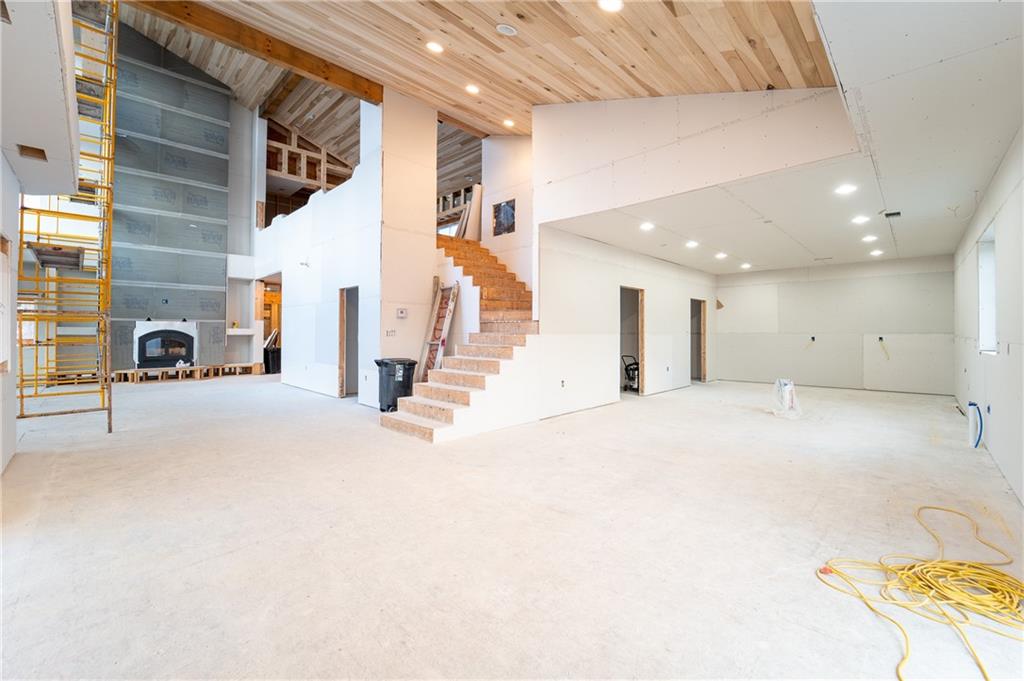 337 Chestnut Ridge Road Latrobe, PA 15650 - Photo 4 of 25 a view of a hall with wooden floor