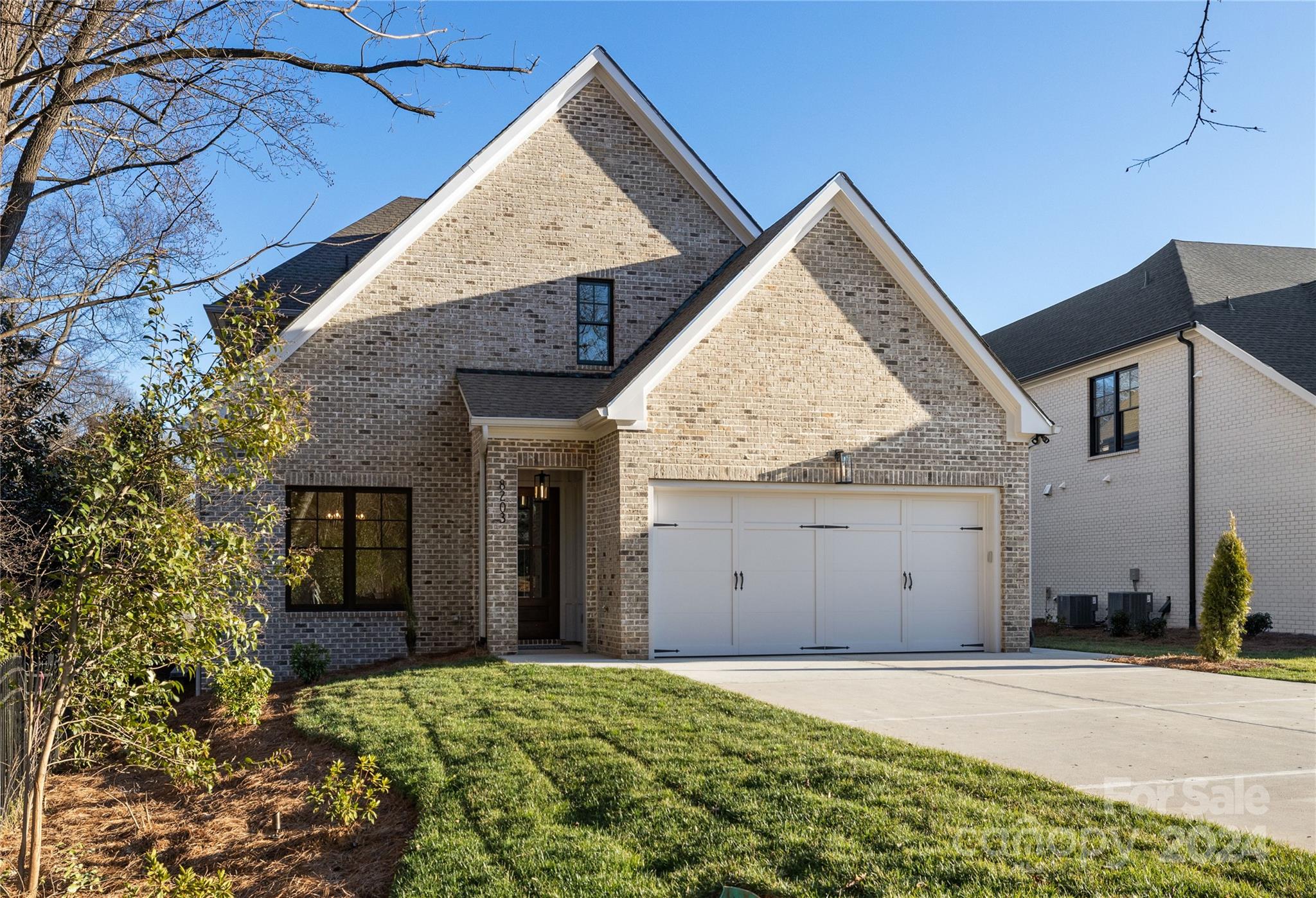 8203 Fairview Road Charlotte, NC 28211 - Photo 3 of 40 Gallery Image 3